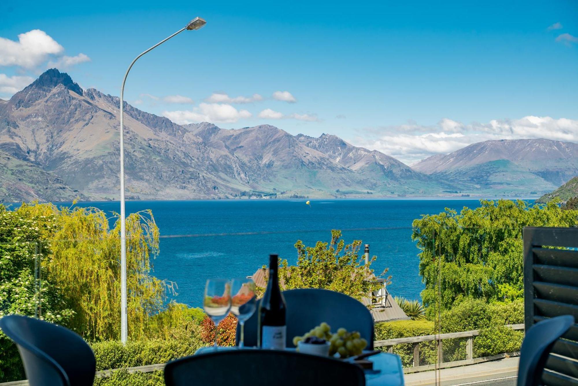 Modern Executive Living In Pounamu Queenstown Extérieur photo