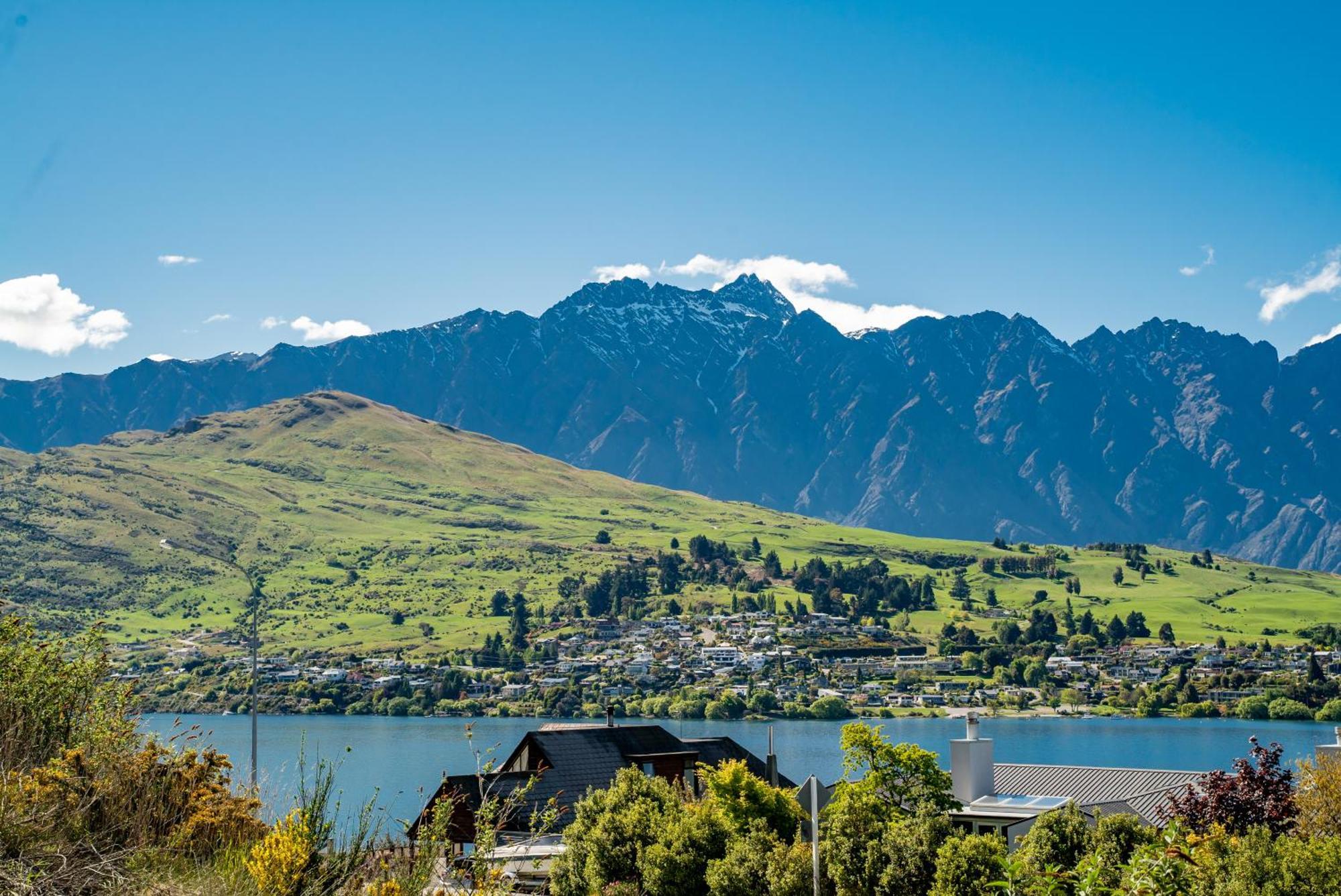 Modern Executive Living In Pounamu Queenstown Extérieur photo